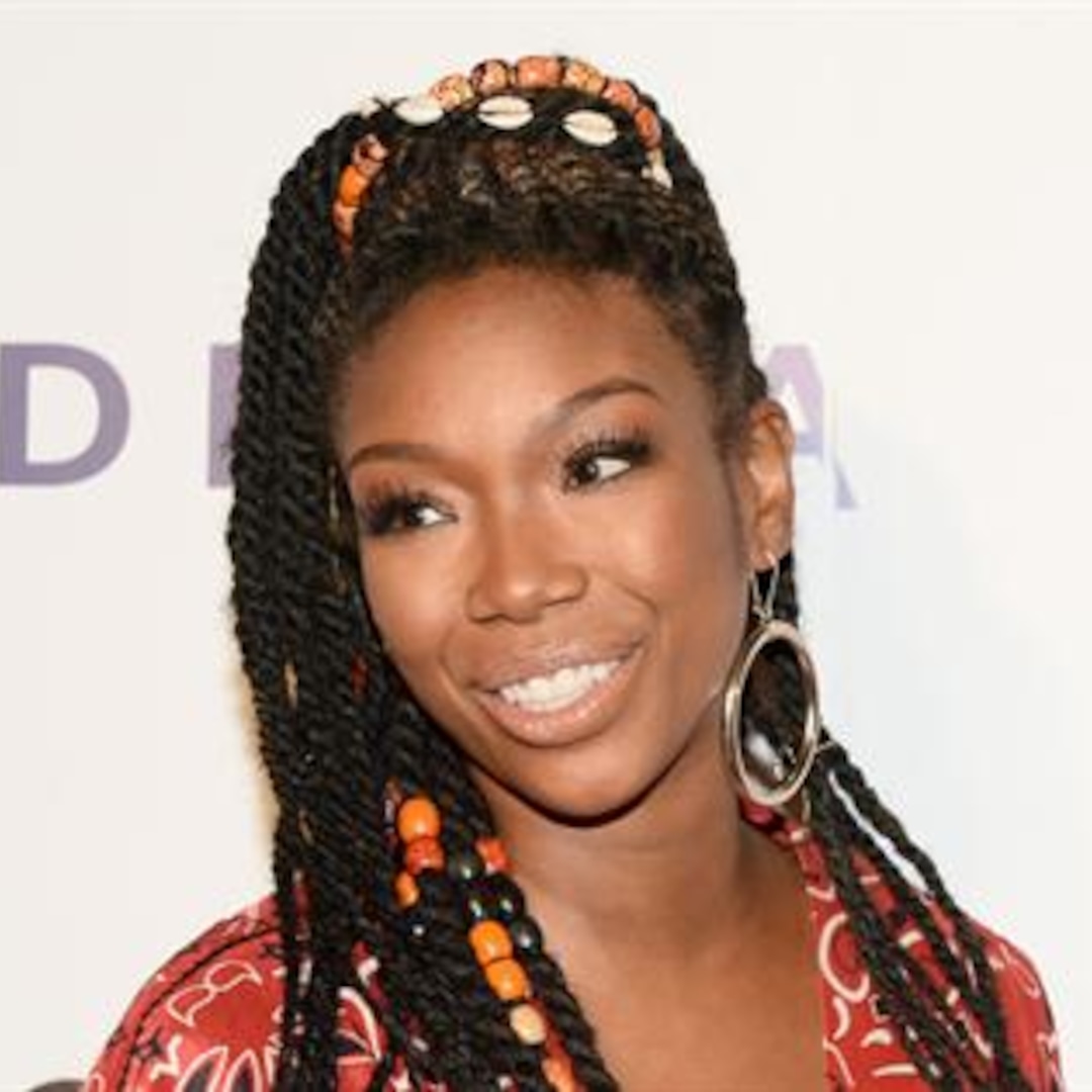 Brandy Thanks Fans After Reported Hospitalization Brandy Thanks Fans After Reported Hospitalization